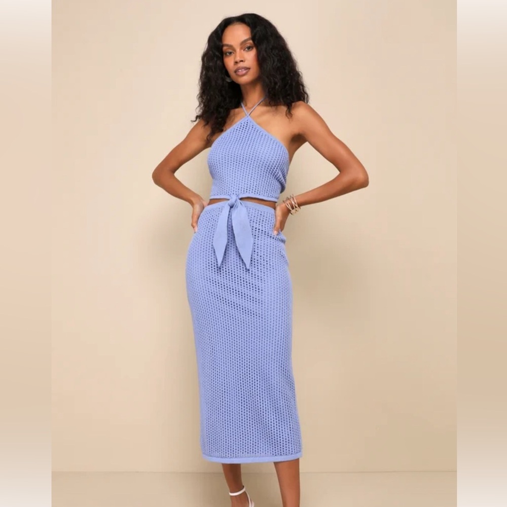 Lulu’s periwinkle crochet midi cutout dress NWT